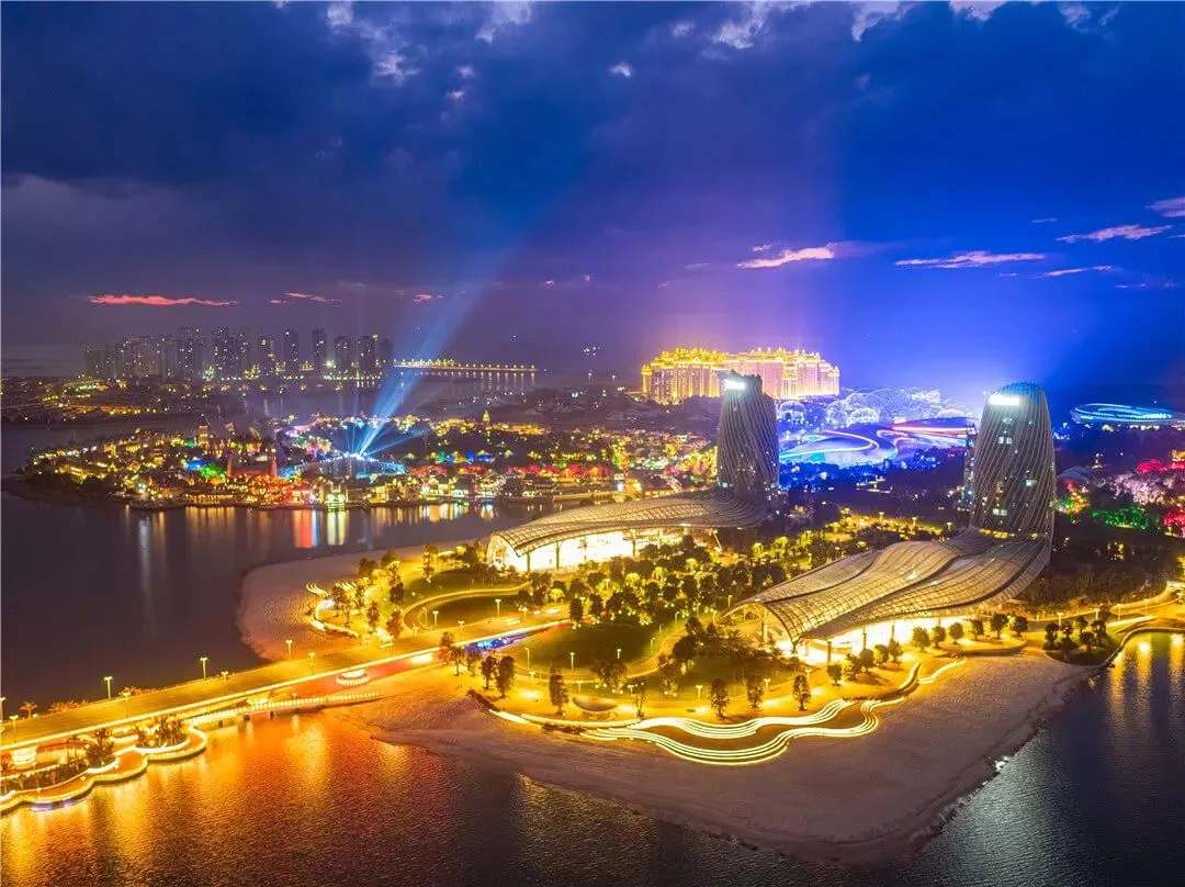 夜游海南?；◢u各種燈光和建筑美輪美奐