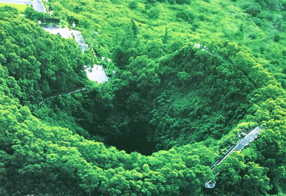 ?？谝蝗沼?---熱帶風情游